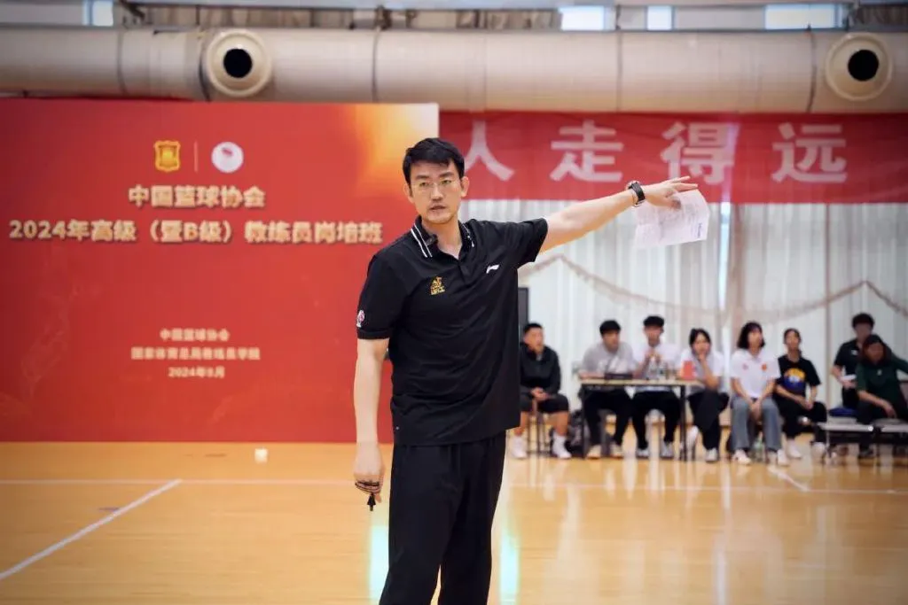 敏捷性训练对篮球比赛表现的影响及解决方案_2